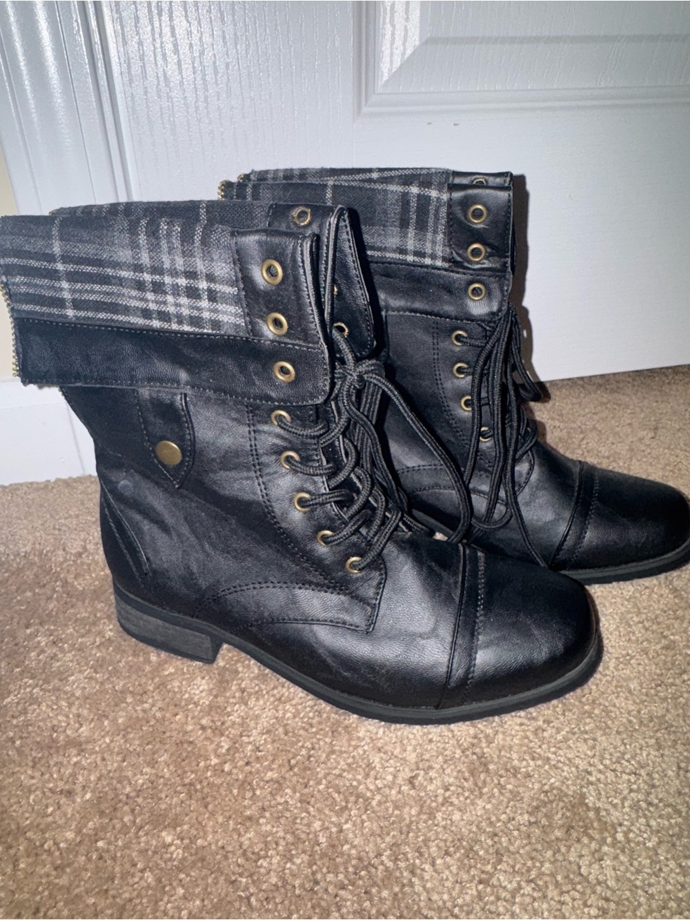 Women's Black Fold-Over Lace-Up Combat Boots